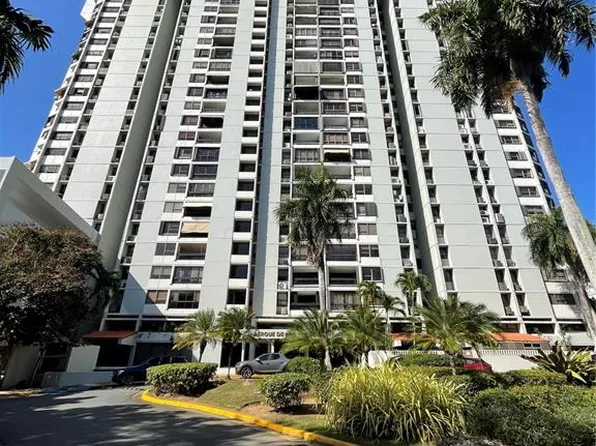 Apto 503 Parque De Las Fuentes Cond #503, San Juan, PR 00918