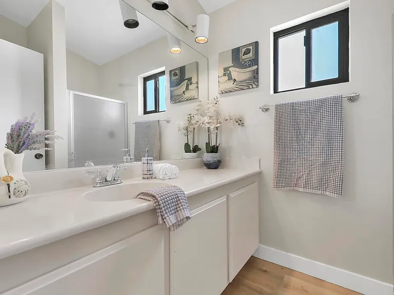 74237 Catalina Way — Photo 25