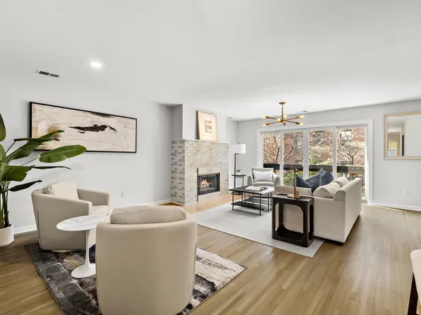 456 9th St APT 48, Hoboken, NJ 07030