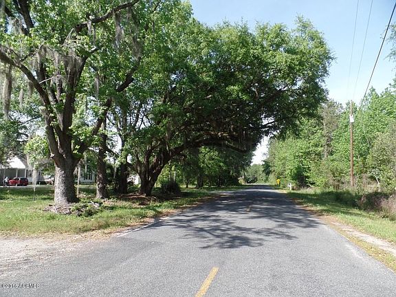 5th image of 25 Buckfield Road