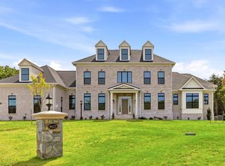 4627 Fairfax Manor Ct, Chantilly, VA 20151