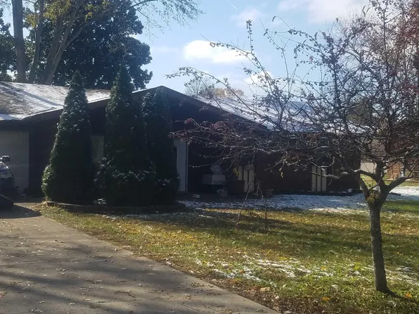 229 Little Pigeon Dr, Sevierville, TN 37862