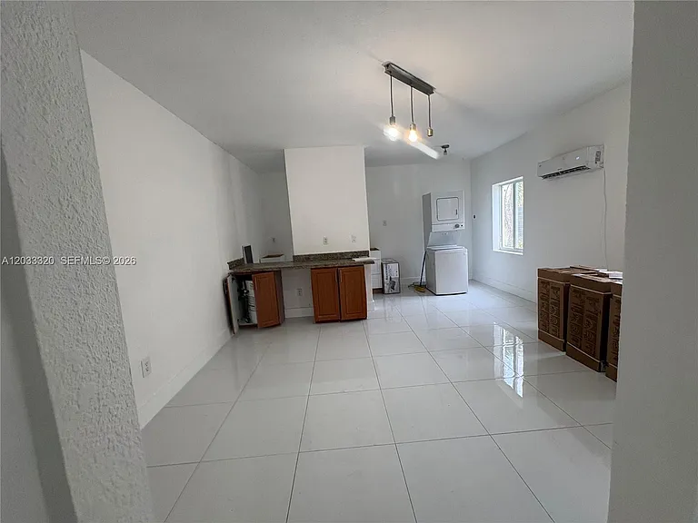 7920 Harding Ave #8 — Photo 3