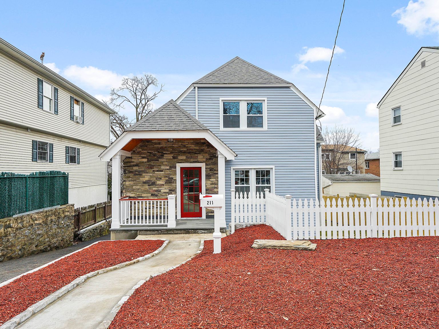 211 Lockwood Ave, Yonkers, NY 10701 Zillow