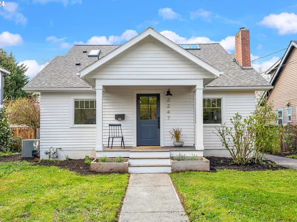 2247 SE 51st Ave, Portland, OR 97215