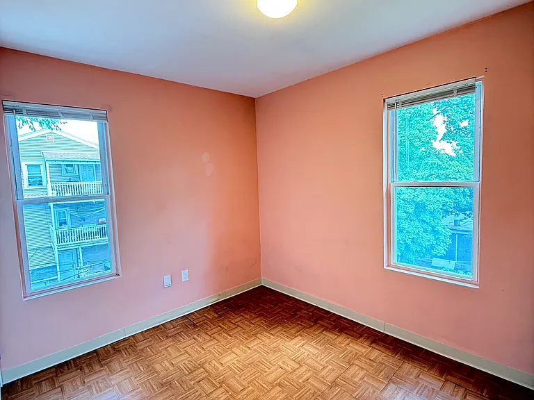 154 Stanwood St #3 — Photo 9