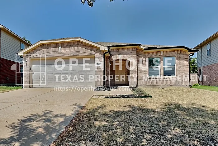 13717 Canyon Ranch Rd — Photo 1