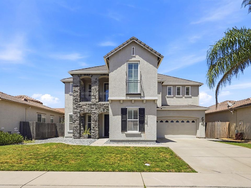 1st image of 6813 Vilamoura Way