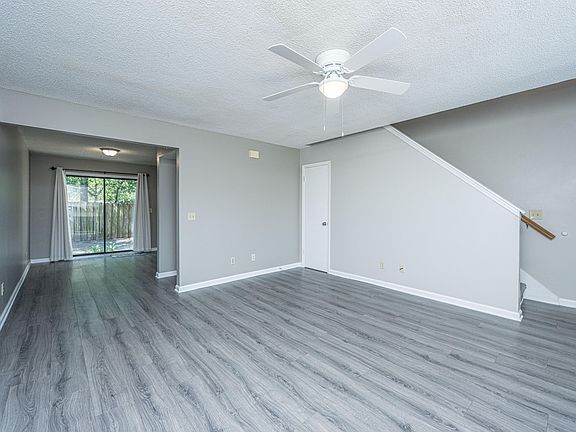 4th image of 235 Pine Shadow Dr