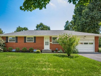 131 Cherrington Rd, Westerville, OH, 43081