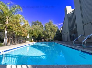 202 Foss Creek Cir APT D, Healdsburg, CA 95448