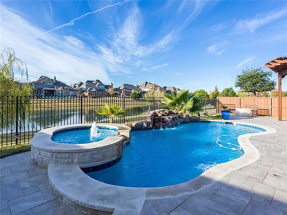 3rd image of 3404 Dunbar Ct