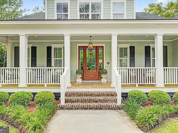 2nd image of 24 Ralstons Way