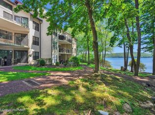 7 Midlake Dr #201A, Lake Harmony, PA 18624