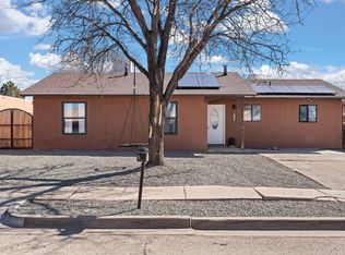 2103 Calle Navidad, Santa Fe, NM 87505