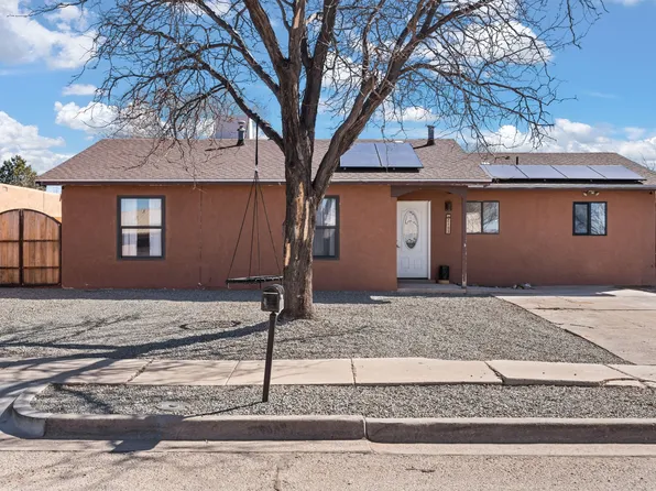 2103 Calle Navidad, Santa Fe, NM 87505
