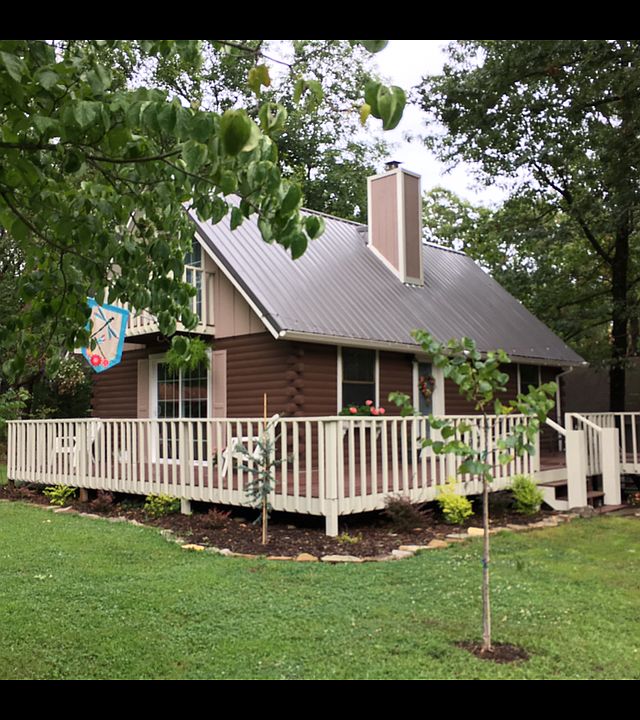 Nice landscaping 