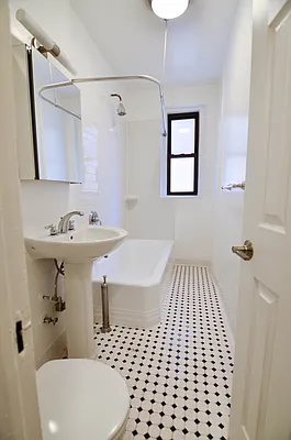 Rented by Living New York | media 6