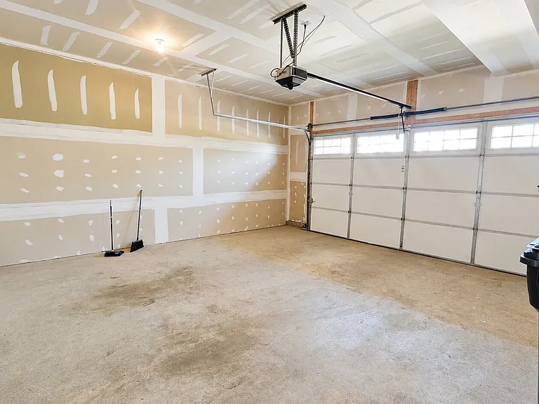 12 - Garage interior view 1_07212026
