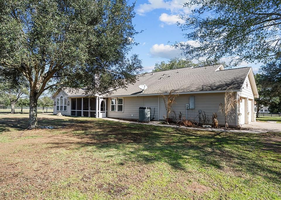 1011 Schmitt Creek Rd, Alleyton, TX 78935 MLS 53828635 Zillow
