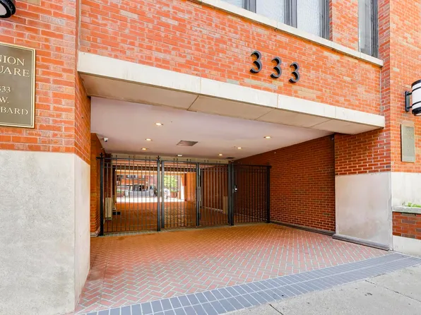333 W Hubbard St APT 305, Chicago, IL 60654