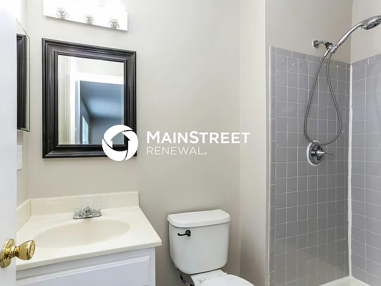 Main Bathroom