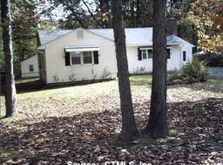 300 Merriman Rd, Windsor, CT 06095