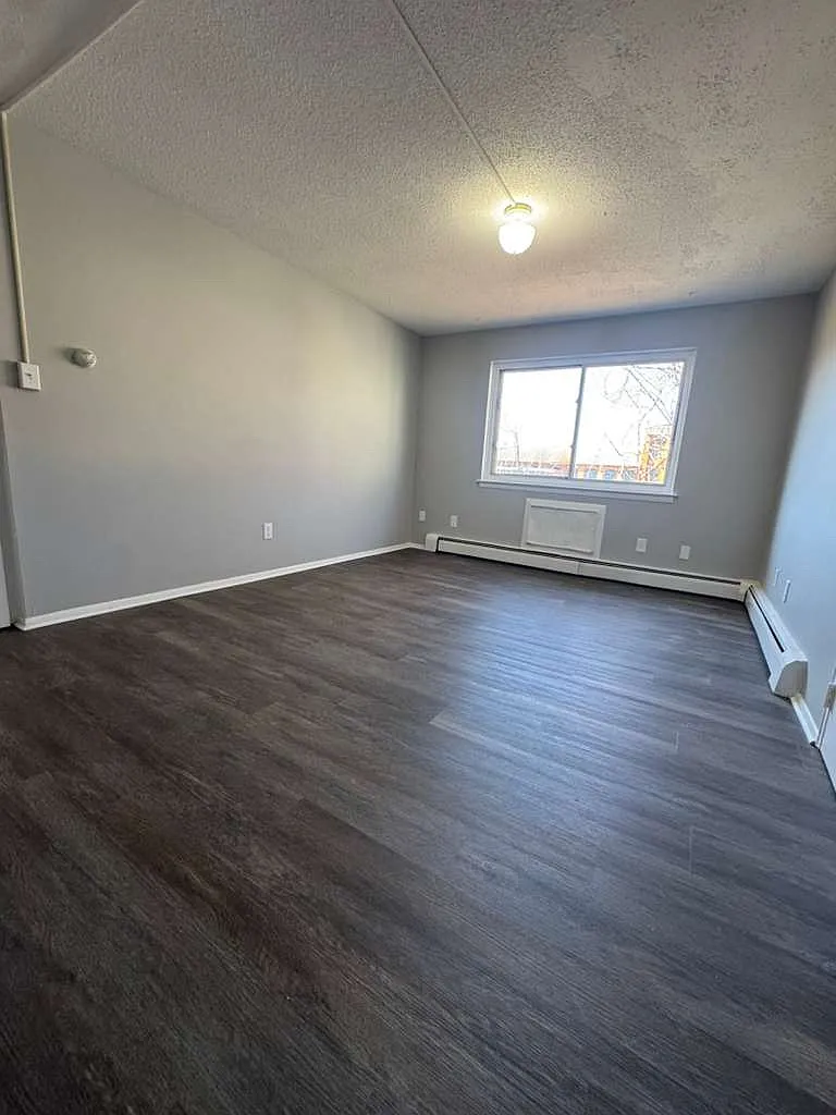 1 bed, $1,750 — Photo 4