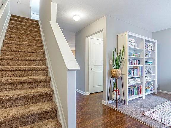 4th image of 6049 Carrbridge Dr
