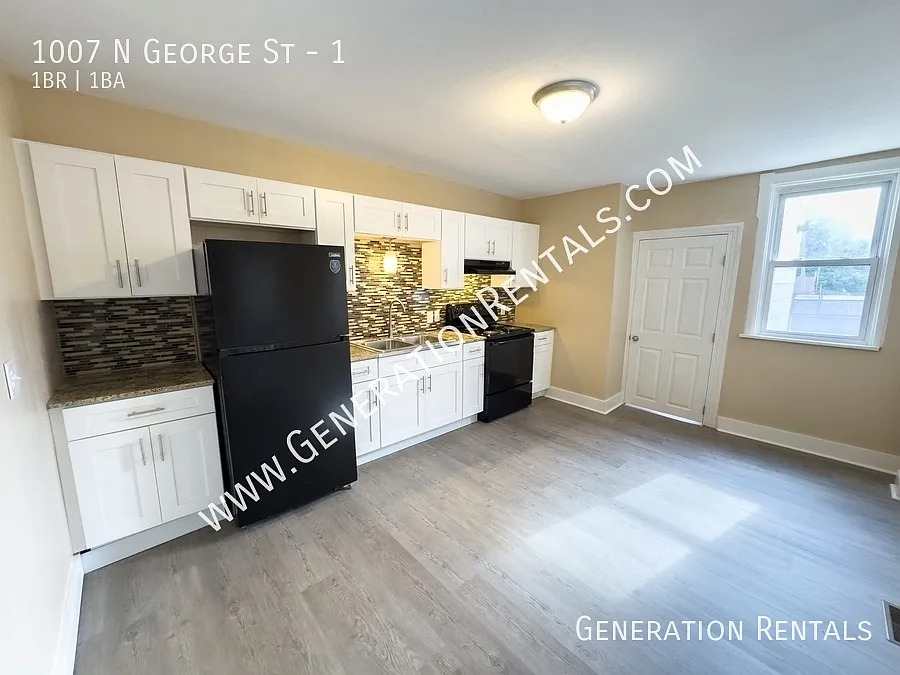 1 bed, $995 — Photo 2