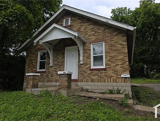 719 Tiffin Ave — Photo 2