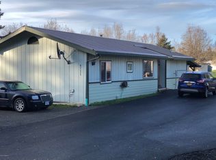 4711 Early Spring St, Homer, AK 99603