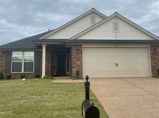 1563 S Reece Dr S, Southaven, MS 38671