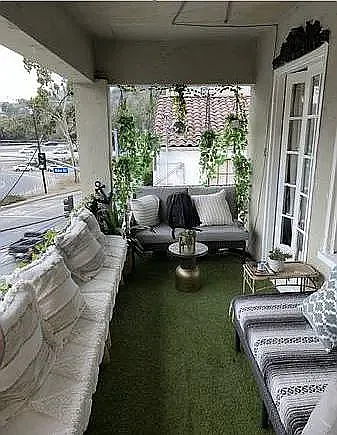N Cahuenga Blvd Photo 1 N Cahuenga Blvd Photo 1