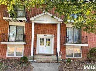 255 S Durkin Dr, Springfield, IL 62704