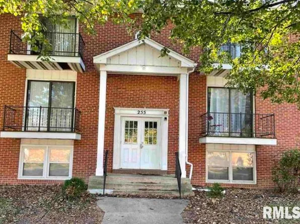 255 S Durkin Dr, Springfield, IL 62704