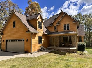 220 S Ridgeview Dr, Cool Ridge, WV 25825