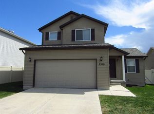 2378 E Hitching Post Dr, Eagle Mountain, UT 84005