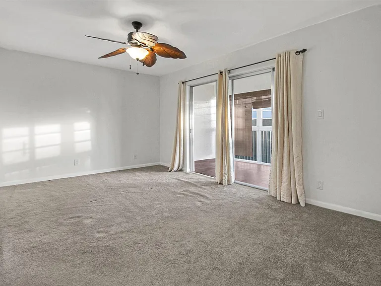 6890 Royal Palm Blvd #312H — Photo 13