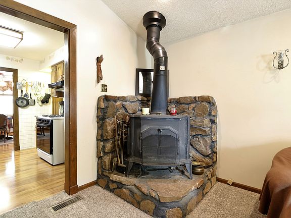 2nd image of 5567 Connecticut St