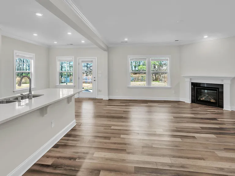 817 Hester Rd — Photo 9