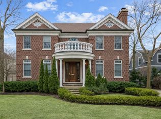 430 South Ave, Glencoe, IL 60022