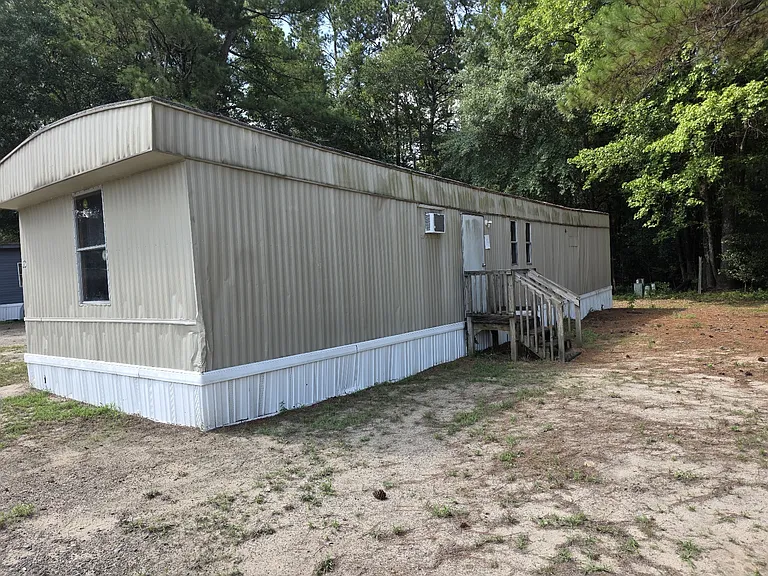 4502 E Old Marion Hwy #20 — Photo 2