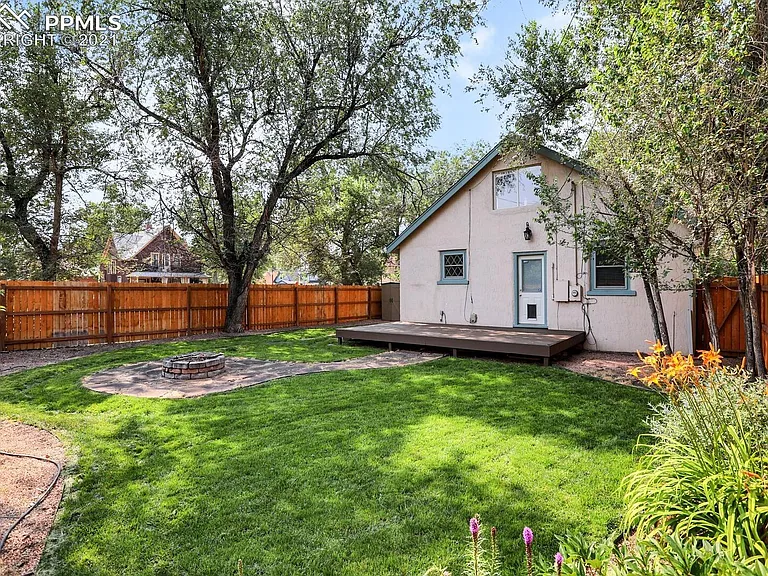 230 E San Miguel St — Photo 12