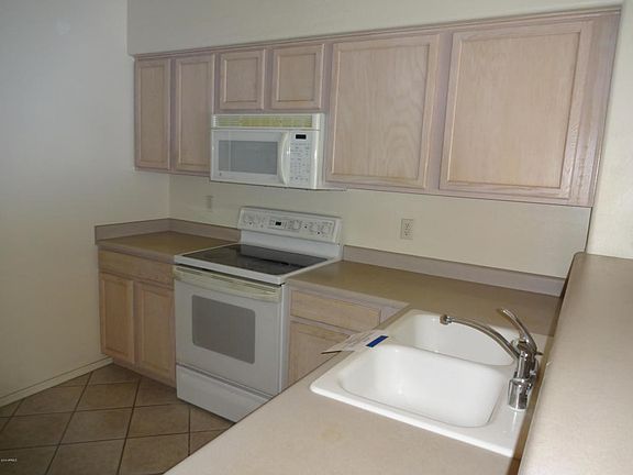 4th image of 10395 W Tonopah Dr
