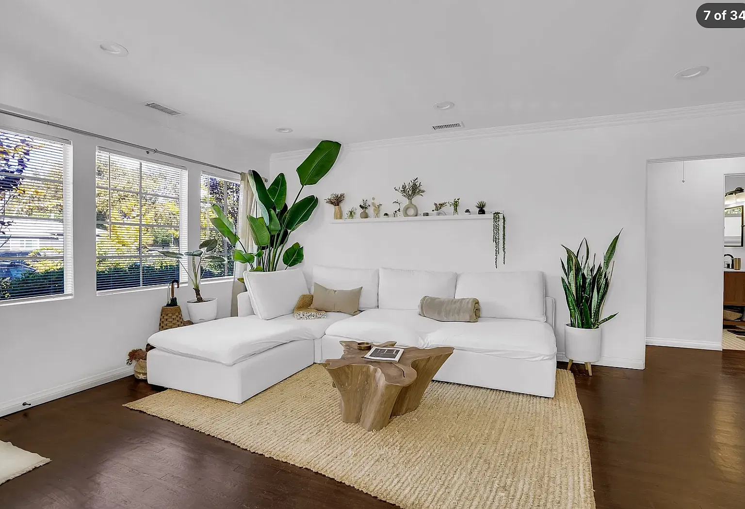 3 bed, 1180 sqft, $6,000 — Photo 3