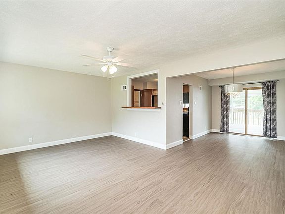5th image of 6901 Richford Ln