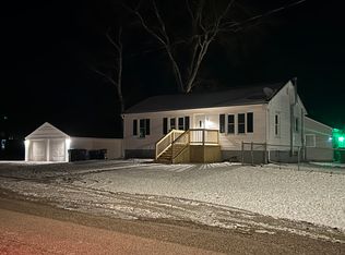 626 S 7th St, Hoopeston, IL 60942