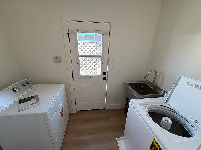 3468 Juniper St — Photo 13