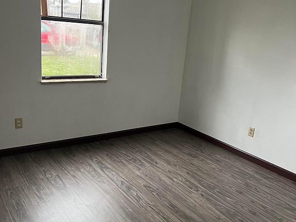 4th image of 3006 Wisteria Dr APT A